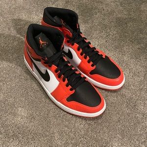 Brand New Jordan 1 RARE Max Orange Size 12 Authentic